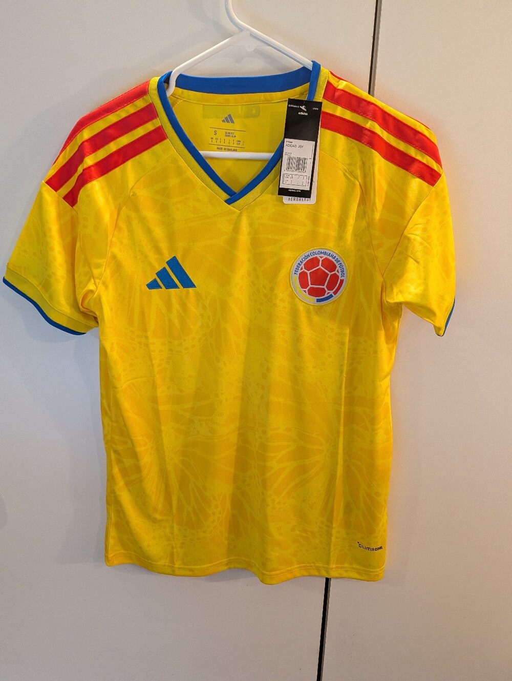 Adidas Yellow Colombia National Team Soccer Home 26 Jersey with Blue/Red Accents